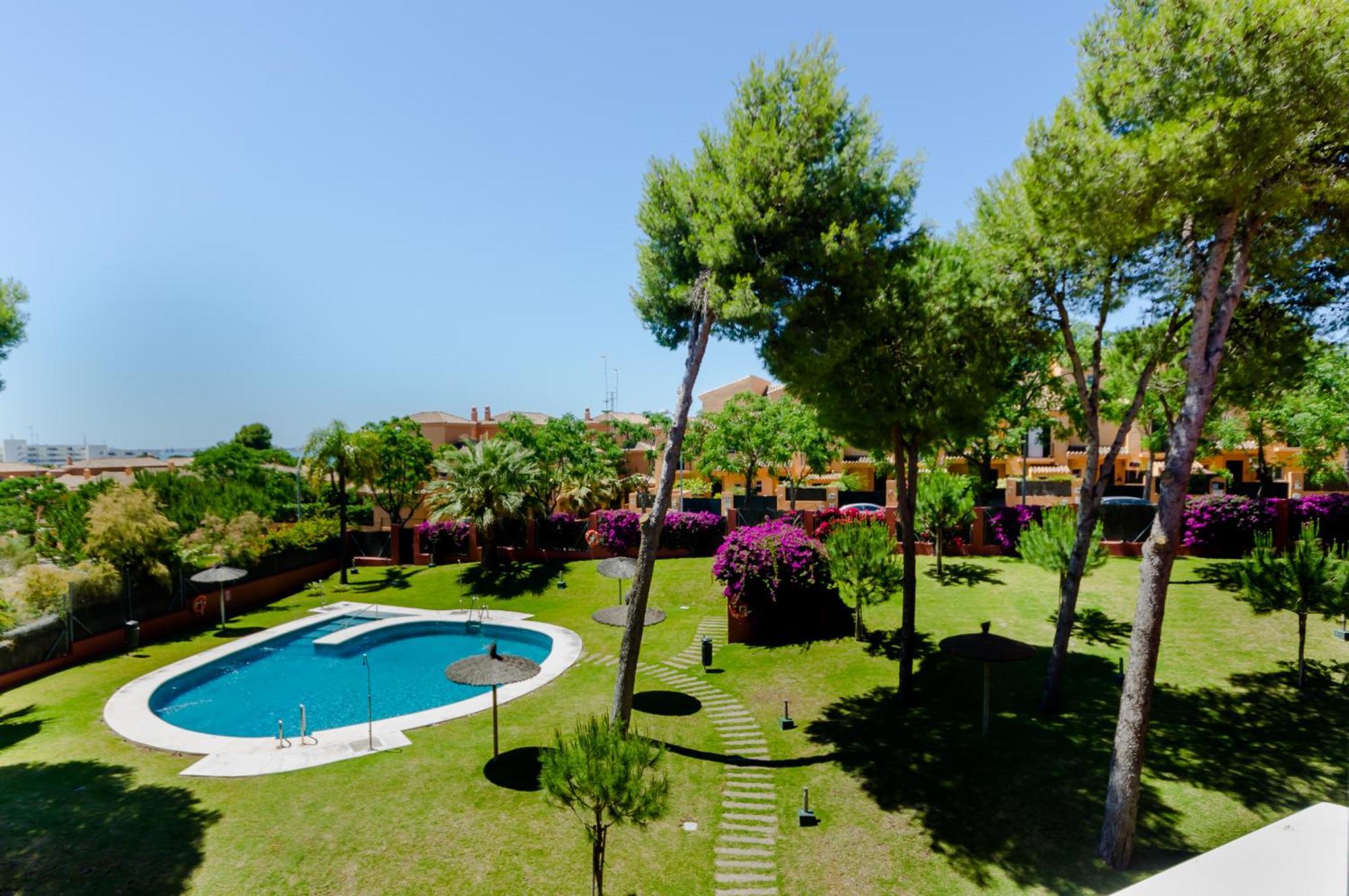 Masapartamentos El Puerto El Puerto de Santa Maria Exterior photo